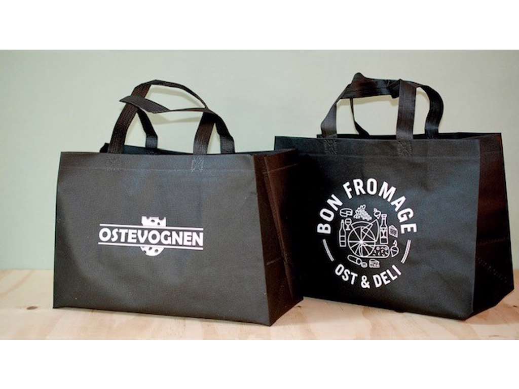 Sorte non wowen tasker med logo tryk i en farve på to sider