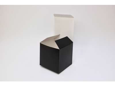 Gaveæske 10x10x10 cm sort