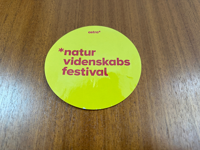 Labels with print ø100mm