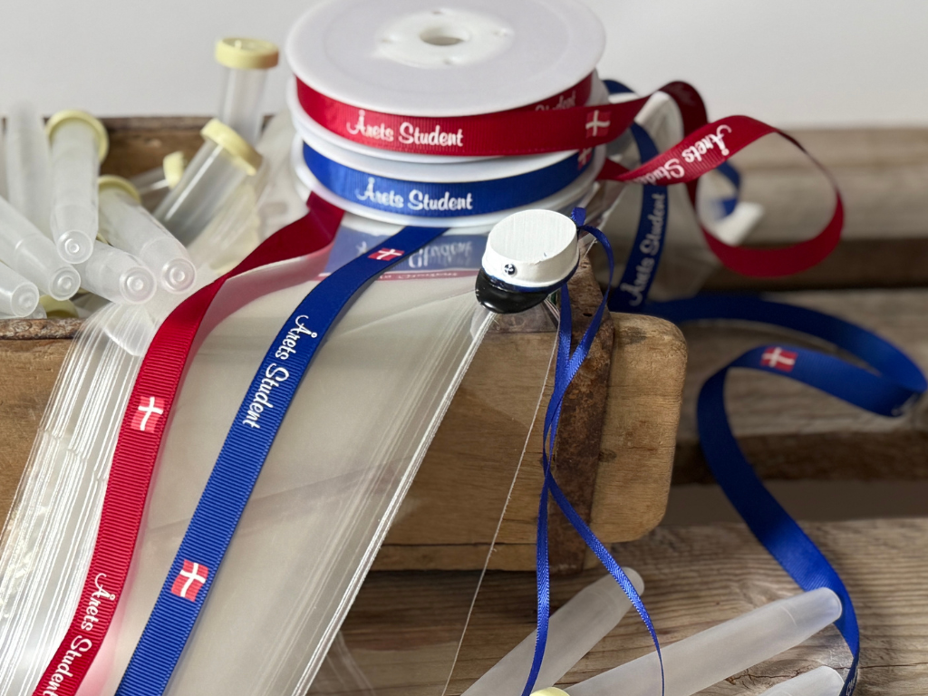 Studenterbånd blåt Årets student 13mmx20m