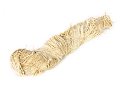 Natural raffia bast 1 kg.