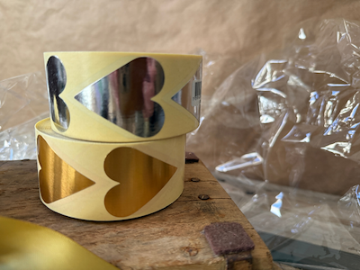 Large heart labels Gold 1000 pcs per roll