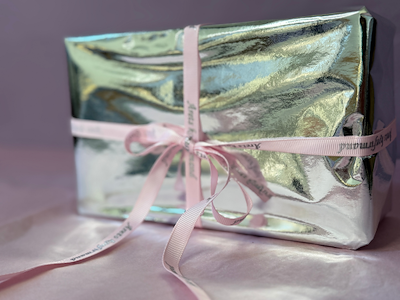 Årets konfirmand bånd rosa 9mmx20m