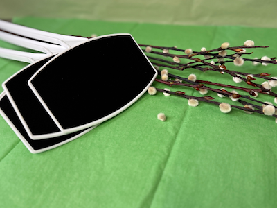 Plastic sign 35 cm Black