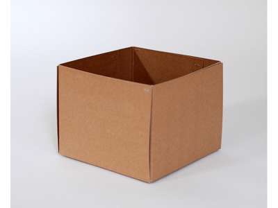 Slidset brun bund 18X18X18 cm