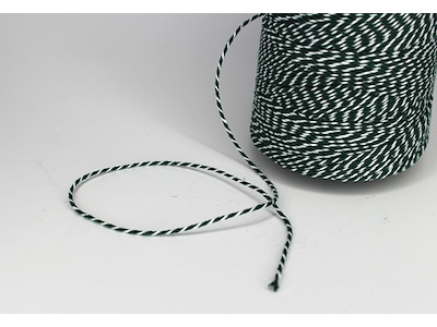 Dokumentgarn grøn/hvid - 300 m pr. rulle. Med plastspole i midten