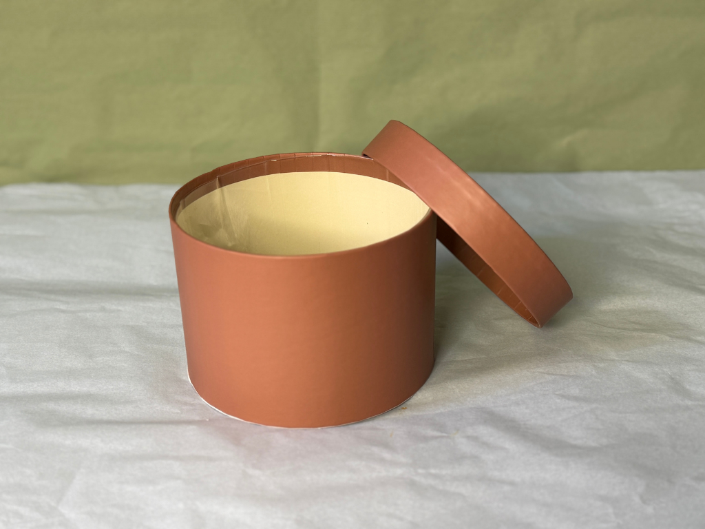 Rund æske Mocca Ø14 cm