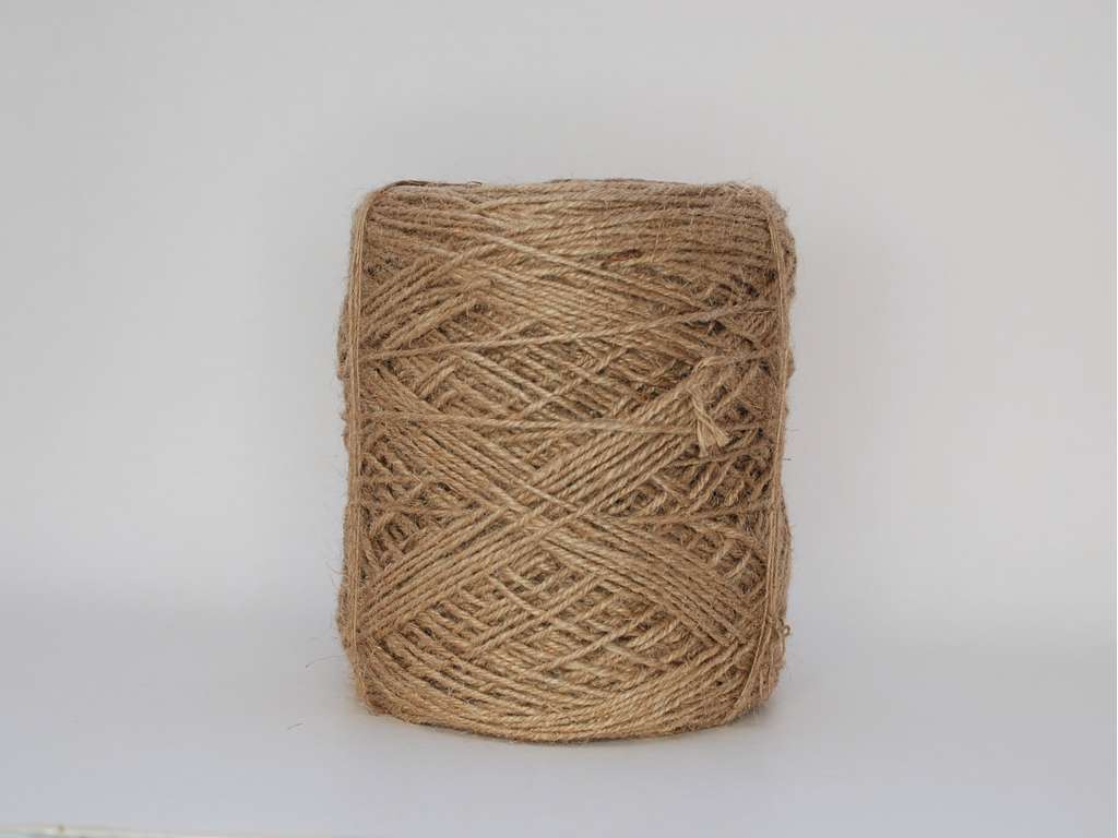 Flax cord natural 1 kg 470 meters