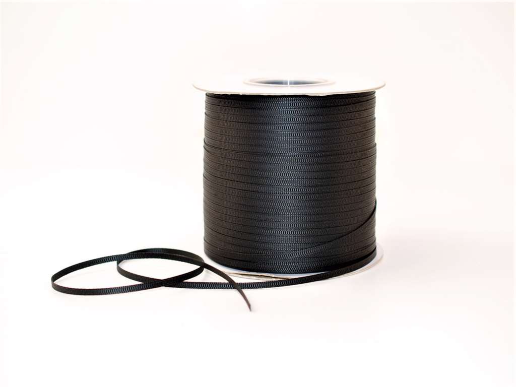 Silk ribbon 3mm grooved black
