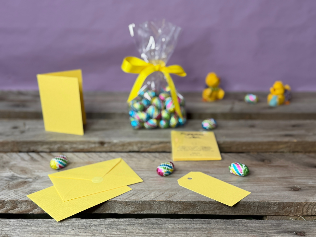 Chokolade påskeæg 1kg - i farvet staniol
