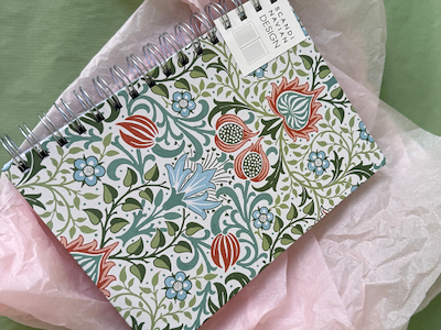 Notesbog A5 Blue/green flowers spiralryg