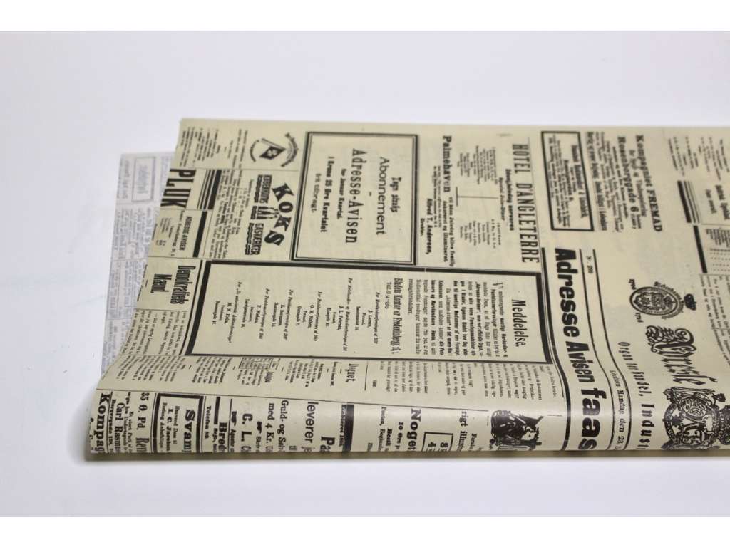 Floral paper Newspaper white