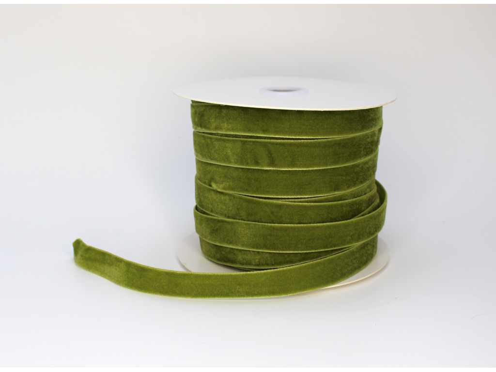 Velvet ribbon 16mm x 50 y olive 06 - 45m