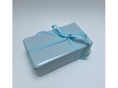Wrapping paper light blue shiny 50cmx180m