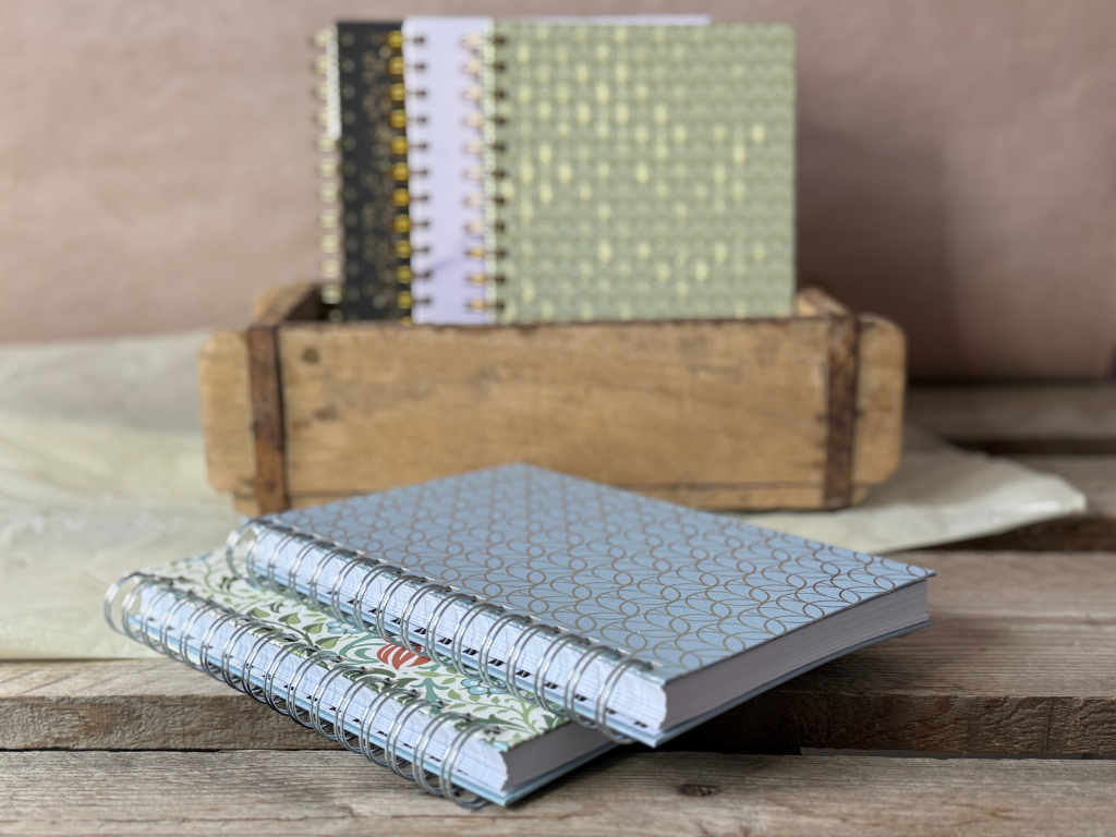 Notebook A5 Circles Blue Spiral Binding