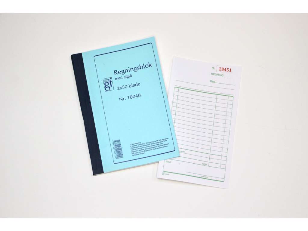 Invoice block 10040 with copy and VAT settlement
