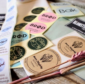 Labels in different shapes and sizes with logo printing
